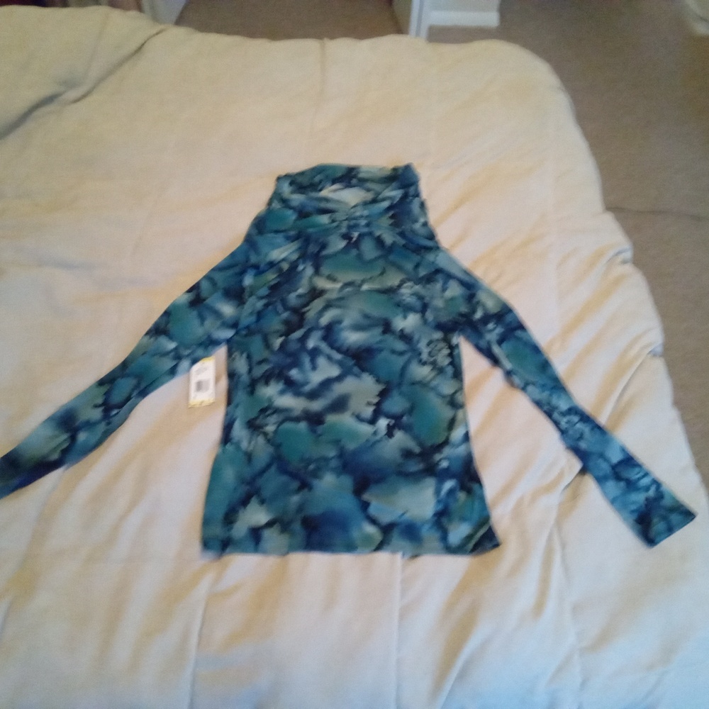 Blouse - Picture 3 of 6